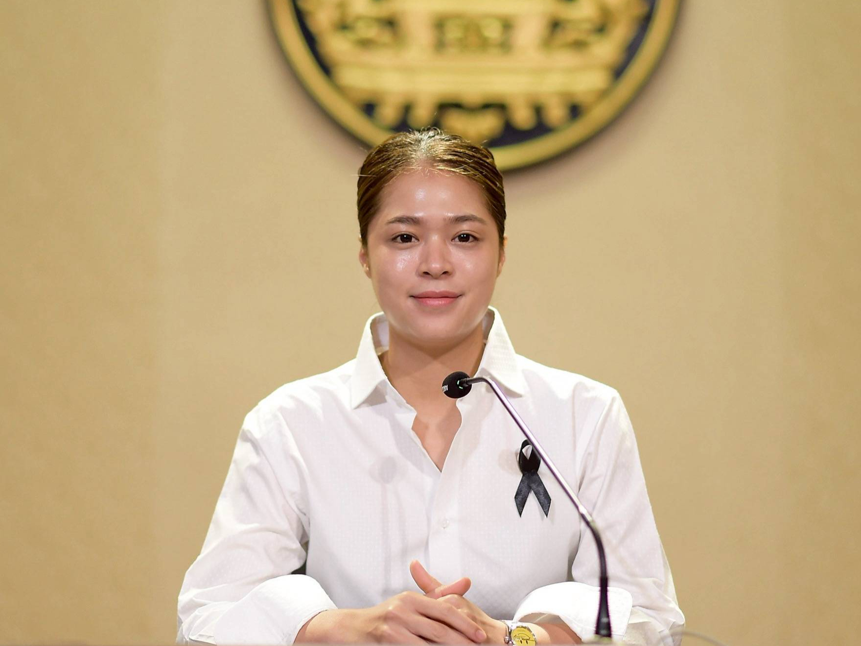 &ldquo;พลอยทะเล&rdquo; รองโฆษกรัฐบาล โต้ ครม.เงา ย้ำแก้ไขปัญหาภูเก็ตคืบหน้าเกิดผลเป็นรูปธรรม ยืนยันเดินหน้าแก้ไขปัญหาต่อเนื่อง ไม่มีระบอบสีน้ำเงิน ทุกอย่างทำเพื่อแก้ไขปัญหาให้ประชาชน