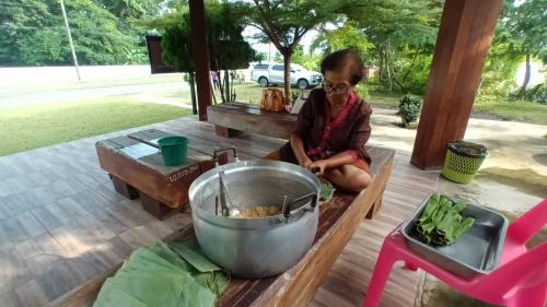 ขนมตดหมา 